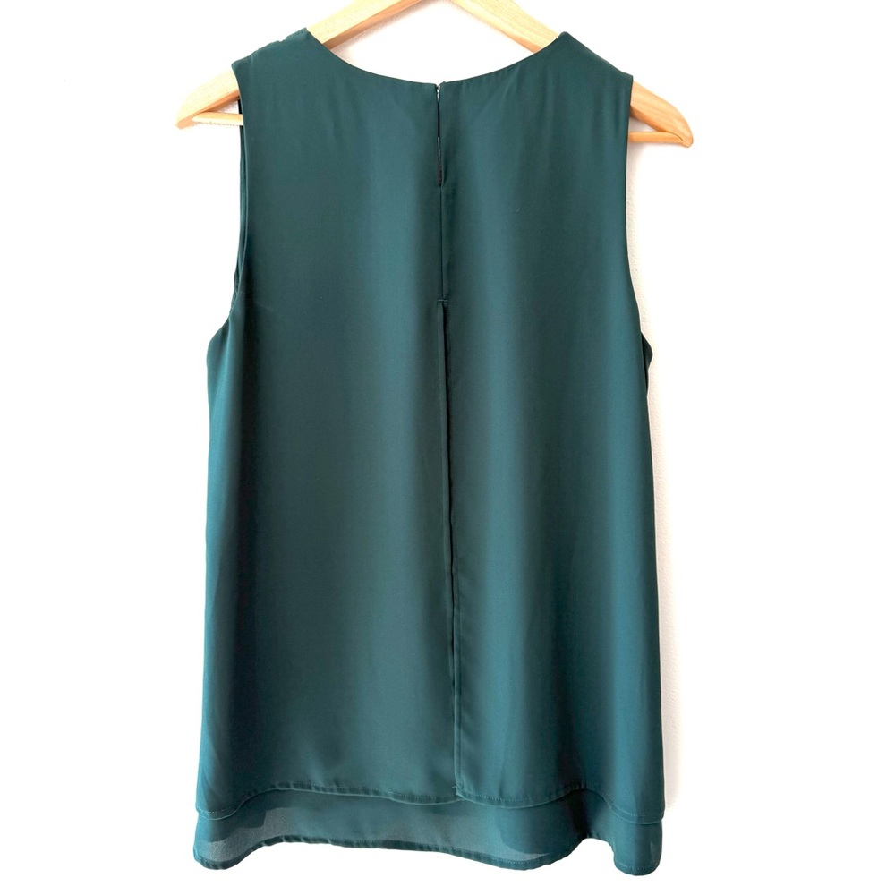 41 Hawthorn Green V-Neck Sheer Lightweight Sleeveless Blouse Feminine - Picture 3 of 11